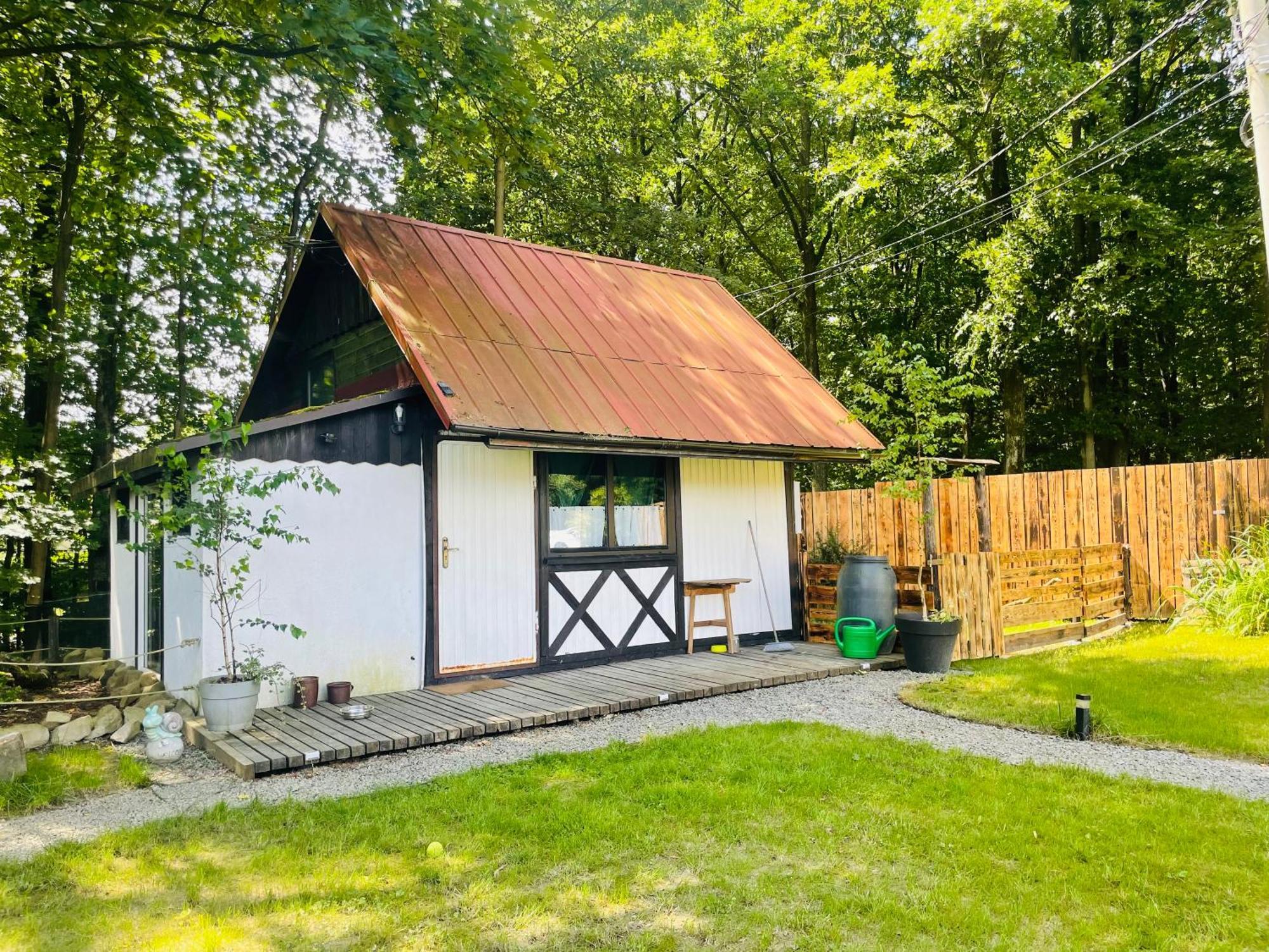 Romantyczna Chatka Pisarzowice  Exterior photo